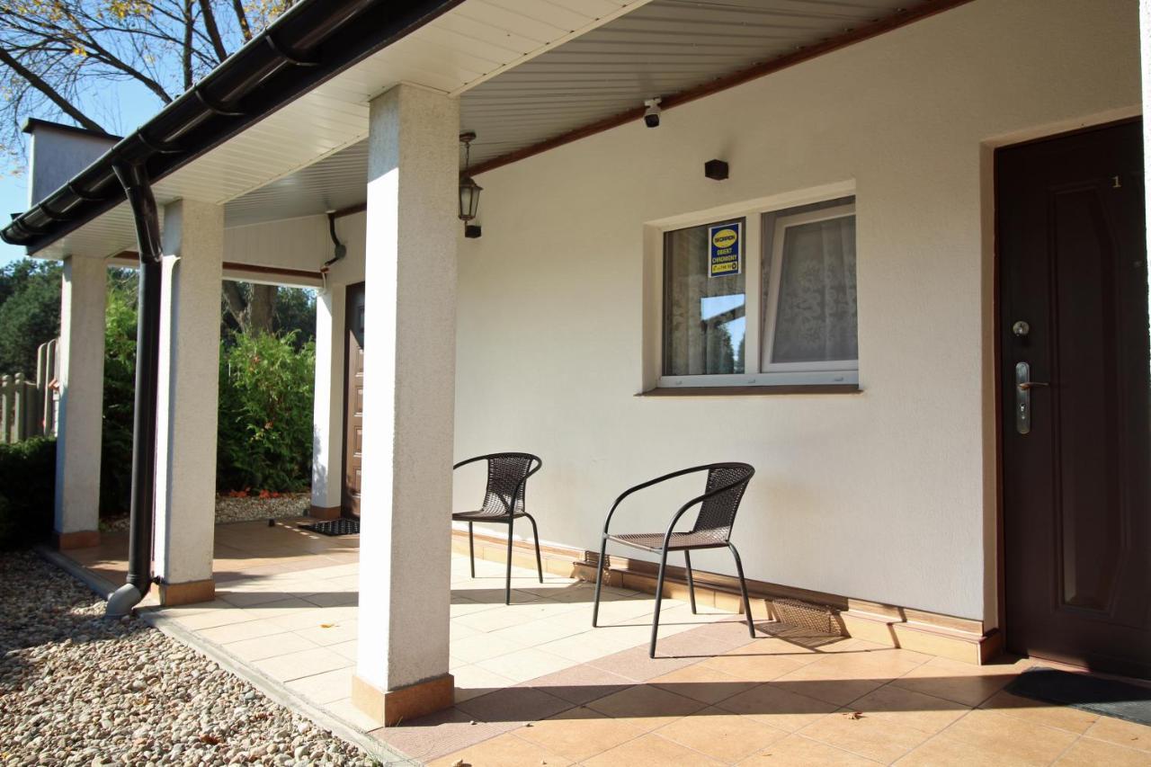 Bar Malwa Motel Aleksandrow Lodzki Exterior photo
