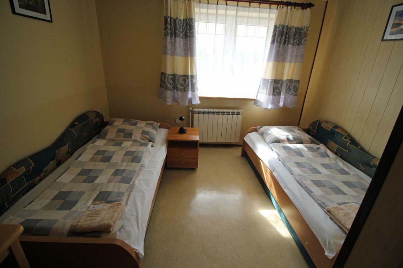 Bar Malwa Motel Aleksandrow Lodzki Exterior photo